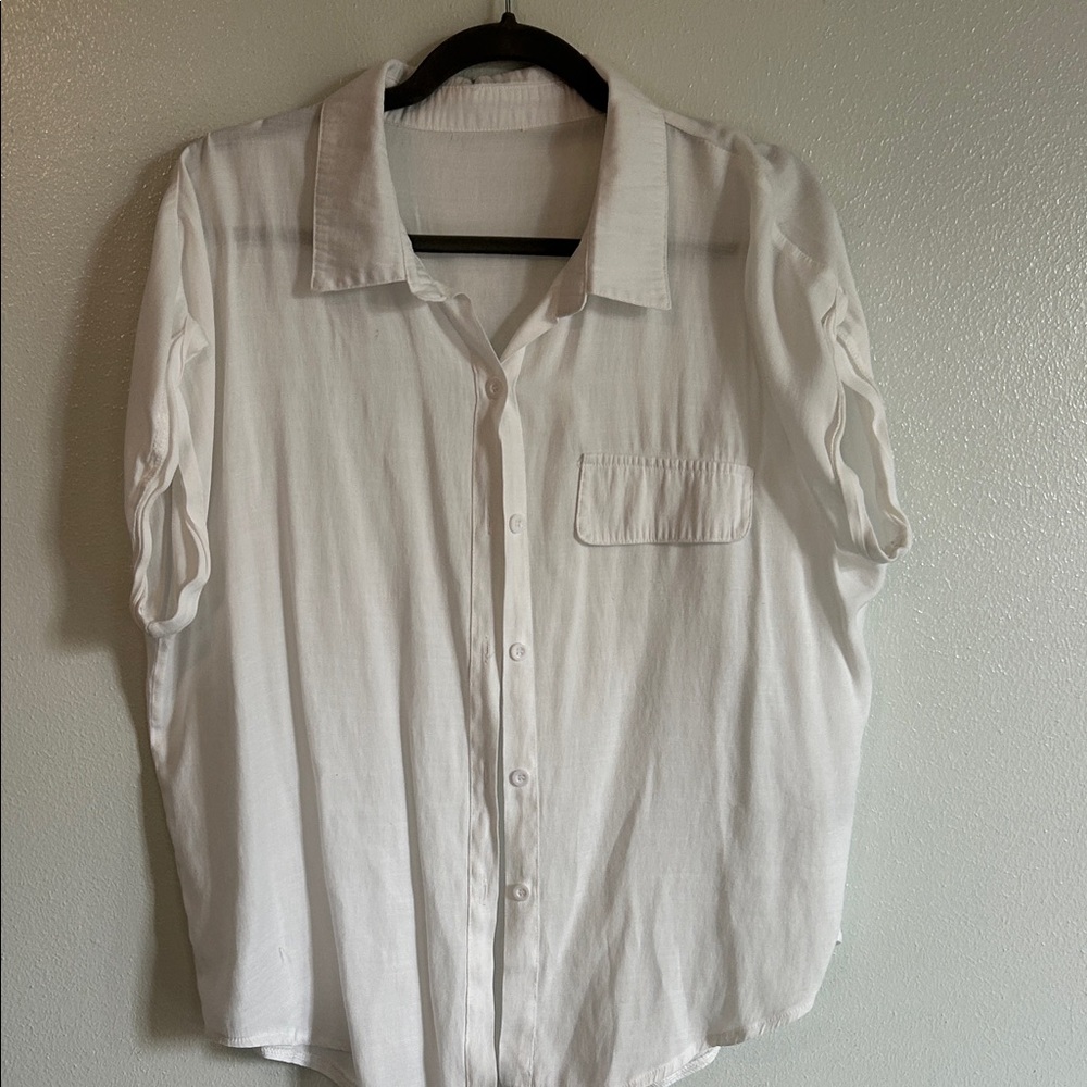 Classic White Women’s button down blouse 1XL